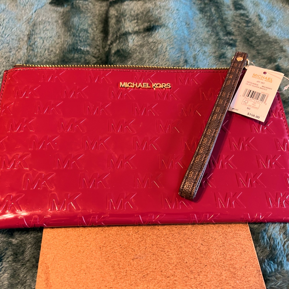 Michael Kors Wristlet